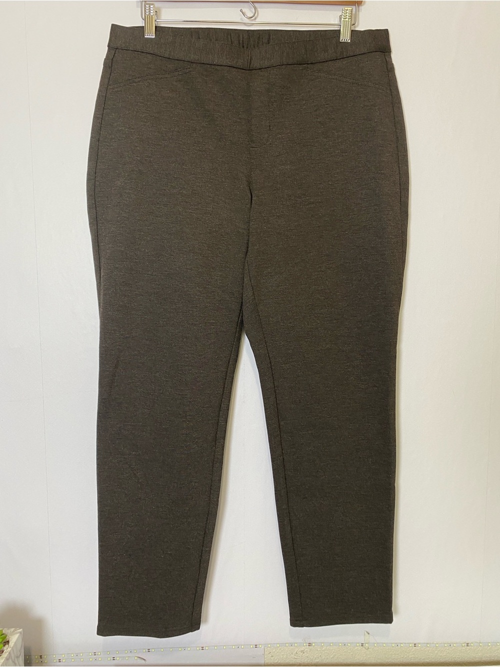 J.Jill Ponte Slim Leg Pants Large Pull-on Pants Stretch Office Casual Minimalist - Picture 2 of 9